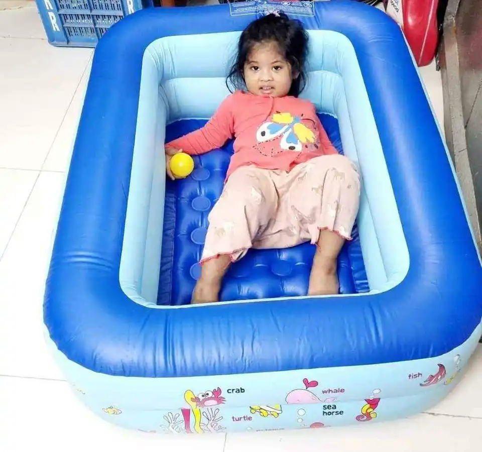 Inflatable Swimming Pool (150Cm)