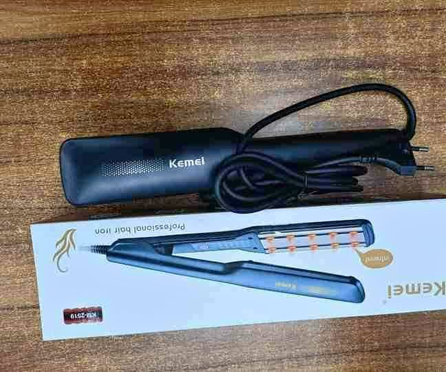 Km-2519 Kemei Hair Straightener